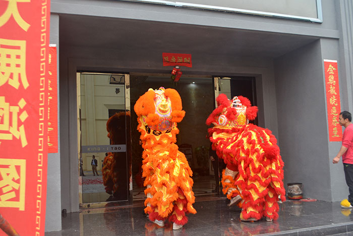 金艾陶新年開工，2017擼起袖子拼命干！