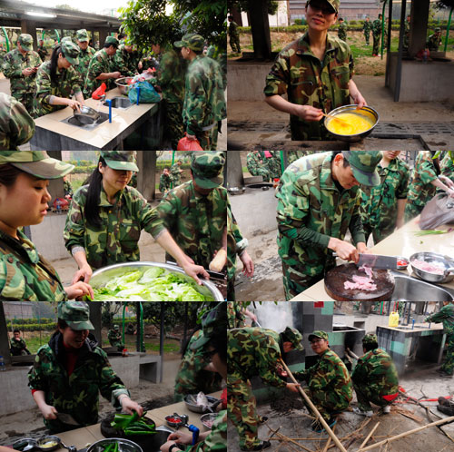 戰地野炊,小伙伴們各司其職